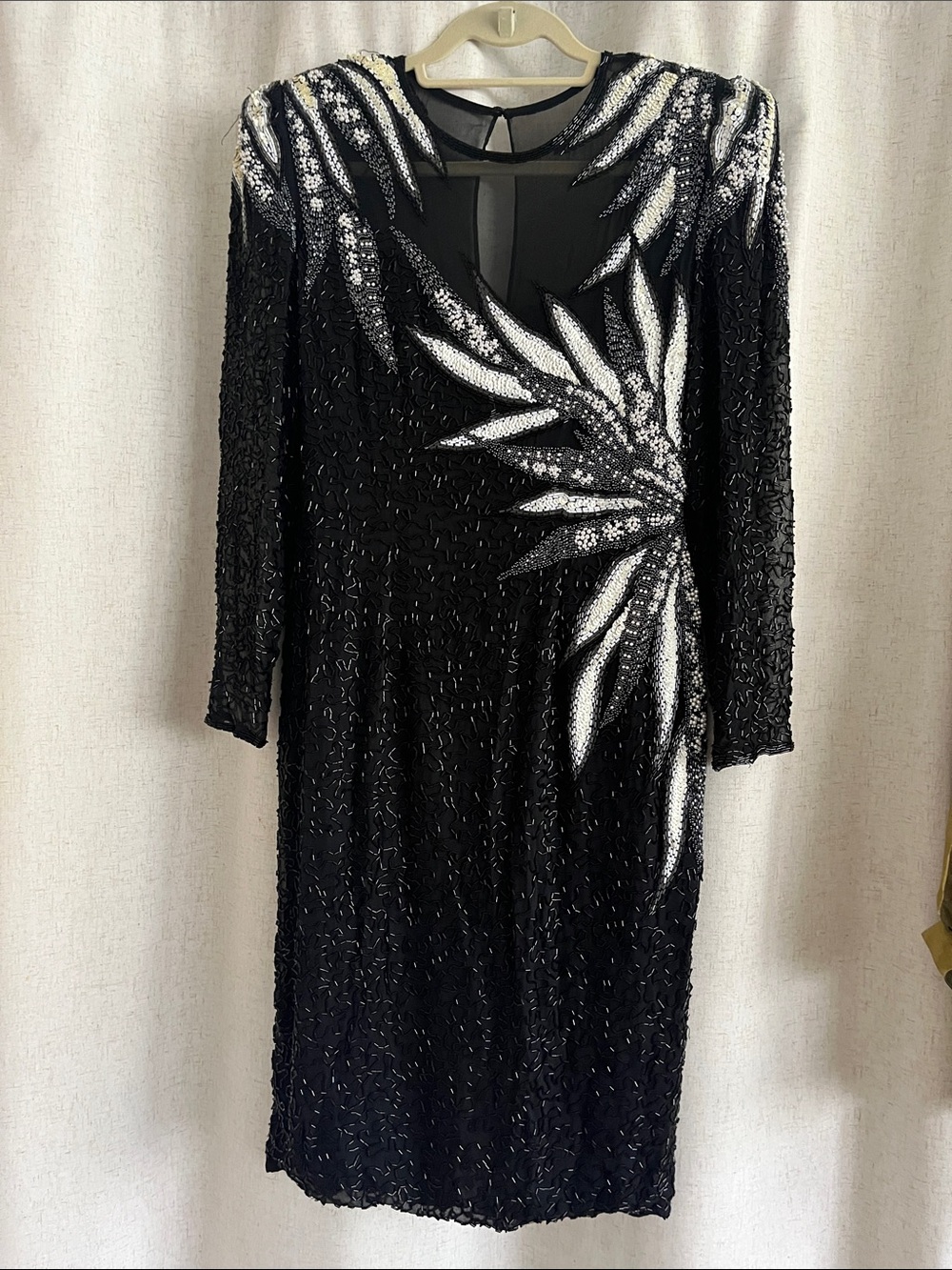 A. J. BARI EMBELLISHED BEADED, SEQUIN  EVENINGWEAR BLACK DRESS 90’s  SIZE 8